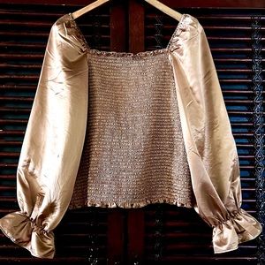 S NWT Bronze Satin PUFF Pouf Long Sleeves Smocked Top Ruffle Size Small